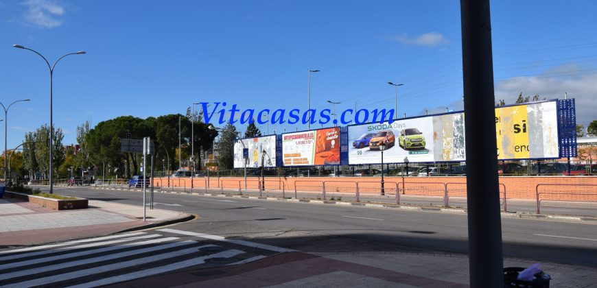 Venta Local Comercial en parque lisboa-la paz, Alcorcón
