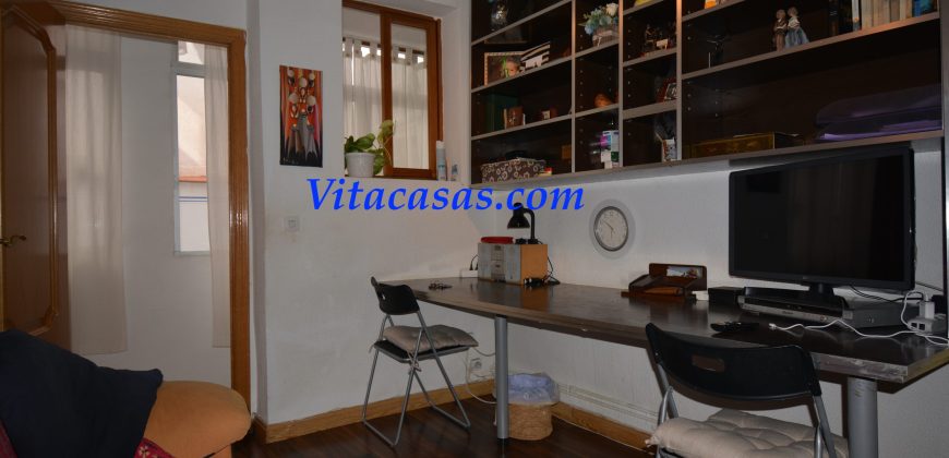 VENTA – PISO CON 5 HAB EN LAVAPIES – MADRID
