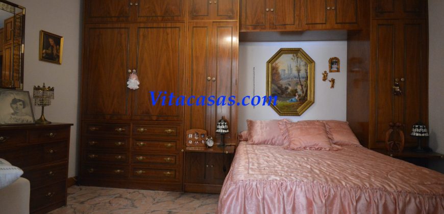 VENTA – PISO CON 5 HAB EN LAVAPIES – MADRID