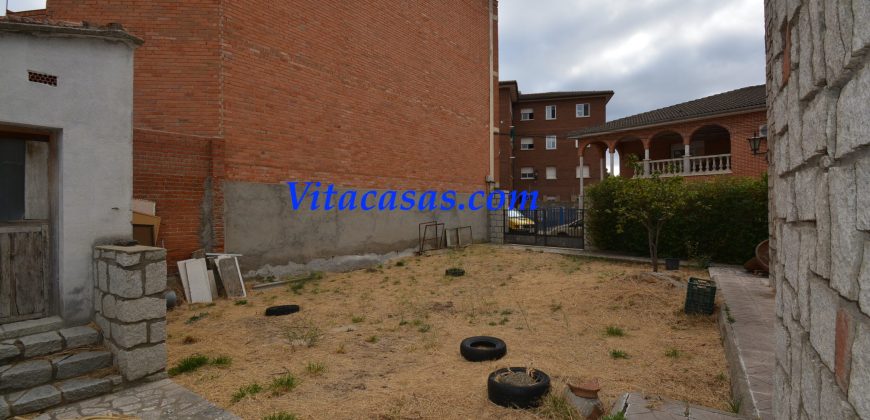 VENTA DE CHALET INDEPENDIENTE. EL TIEMBLO. AVILA