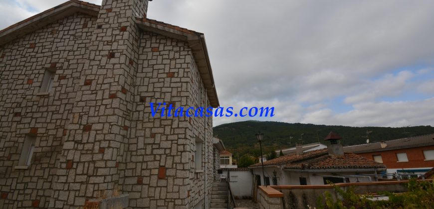 VENTA DE CHALET INDEPENDIENTE. EL TIEMBLO. AVILA