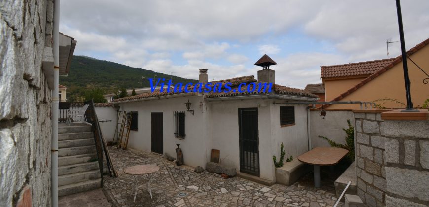 VENTA DE CHALET INDEPENDIENTE. EL TIEMBLO. AVILA