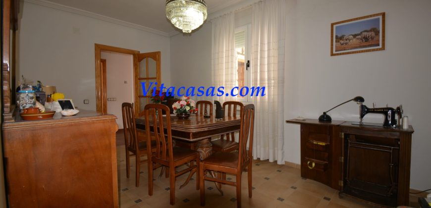 VENTA DE CHALET INDEPENDIENTE. EL TIEMBLO. AVILA