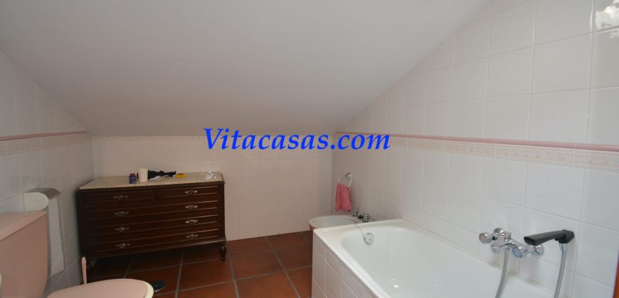 VENTA DE CHALET INDEPENDIENTE. EL TIEMBLO. AVILA