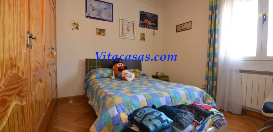 VENTA DE CHALET INDEPENDIENTE. EL TIEMBLO. AVILA