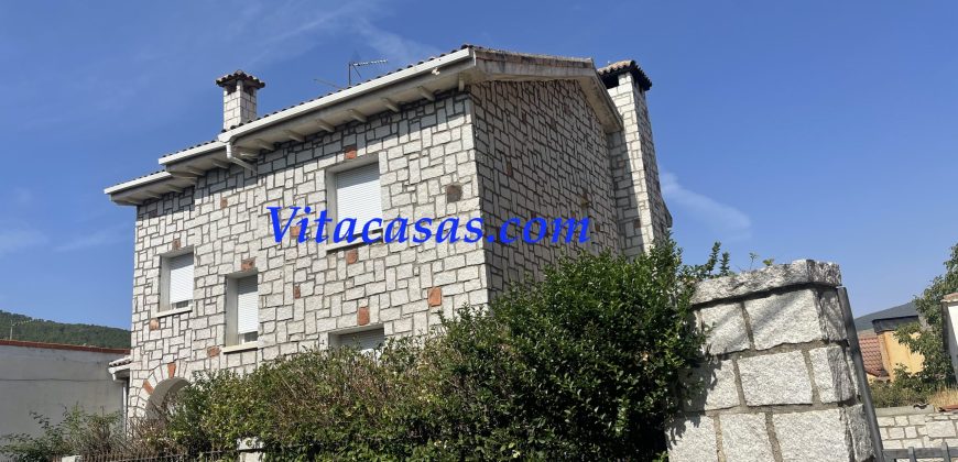 VENTA DE CHALET INDEPENDIENTE. EL TIEMBLO. AVILA