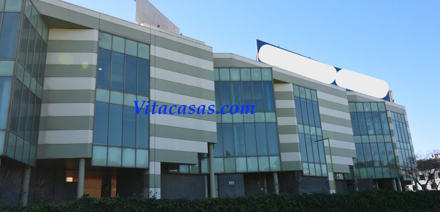 VENTA – OFICINAS – HOTEL – APARTAMENTOS – AEROPUERTO – MADRID