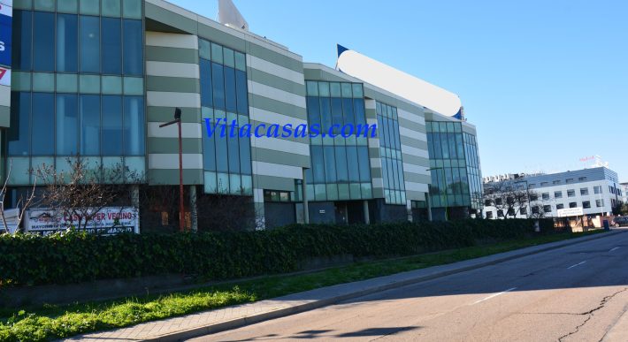 VENTA – OFICINAS – HOTEL – APARTAMENTOS – AEROPUERTO – MADRID