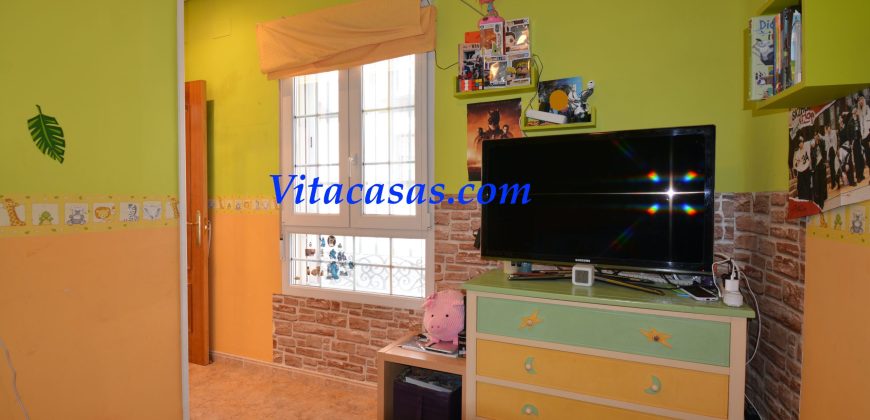 GRAN CHALET ADOSADO – SAN MARTIN DE LA VEGA – MADRID