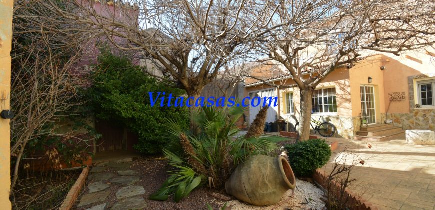 GRAN CHALET ADOSADO – SAN MARTIN DE LA VEGA – MADRID