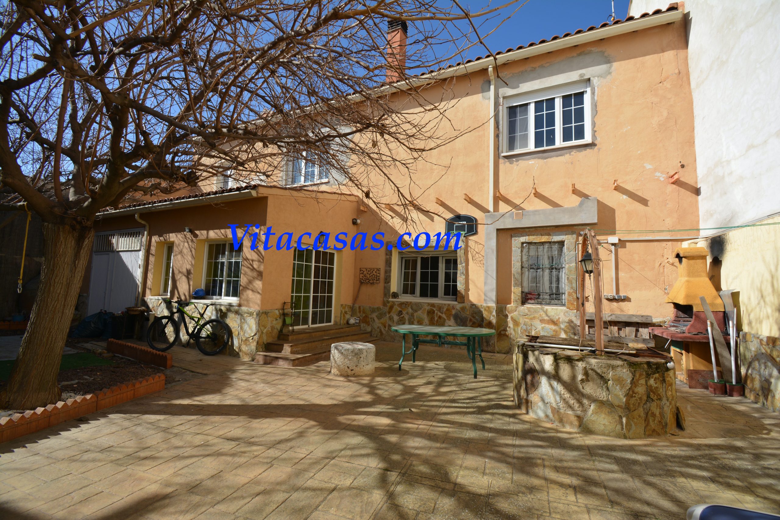 GRAN CHALET ADOSADO – SAN MARTIN DE LA VEGA – MADRID