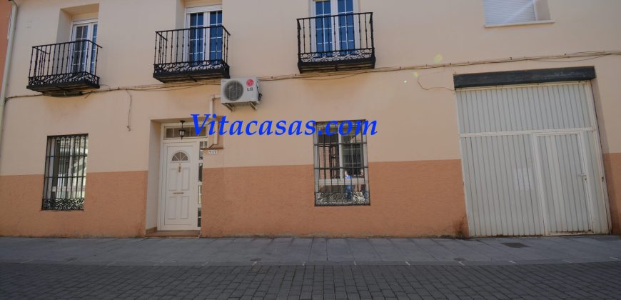GRAN CHALET ADOSADO – SAN MARTIN DE LA VEGA – MADRID