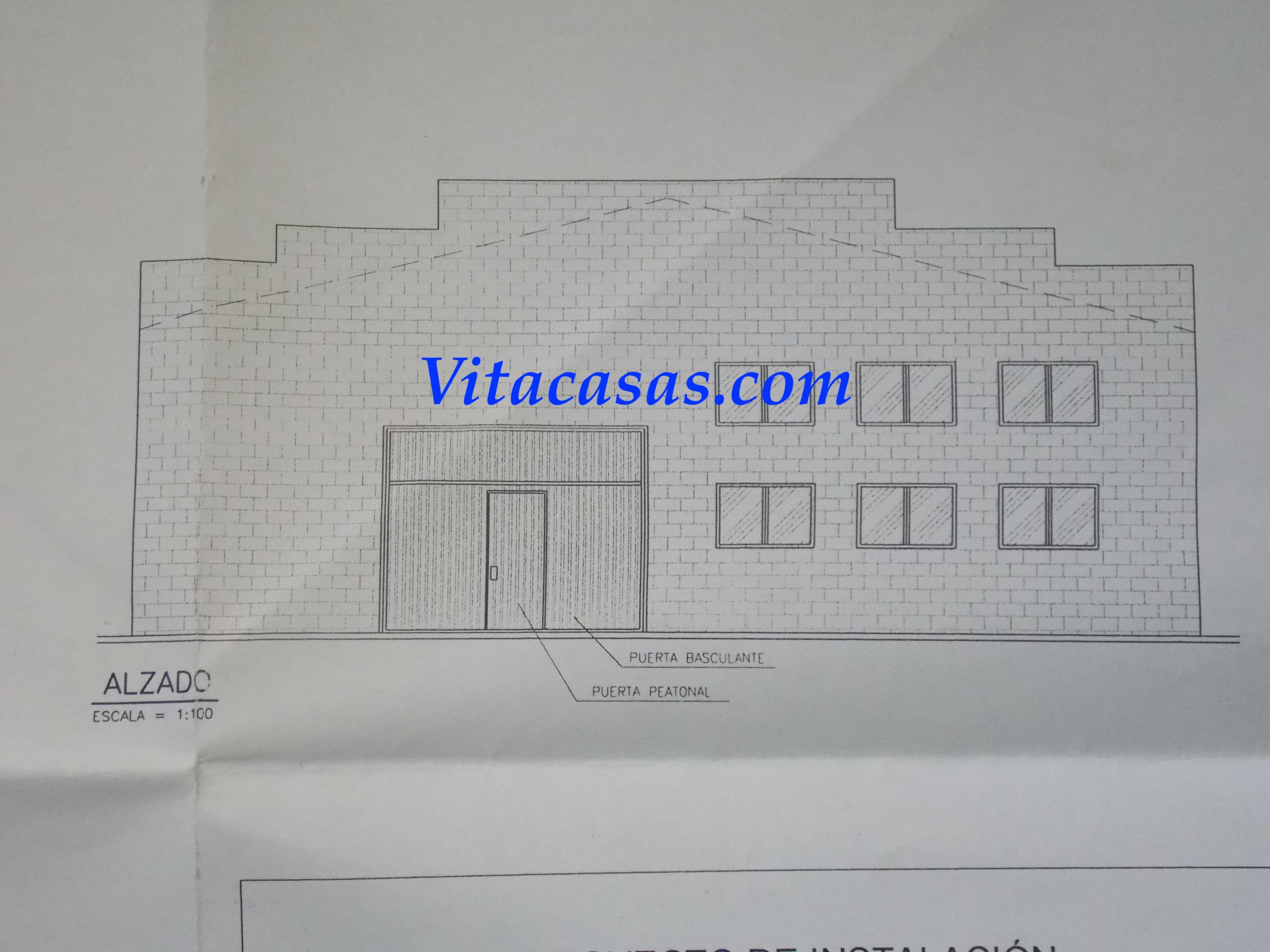 Oportunidad empresarial: empresa consolidada + nave muy visible con accesos M-50/A-42/M-506