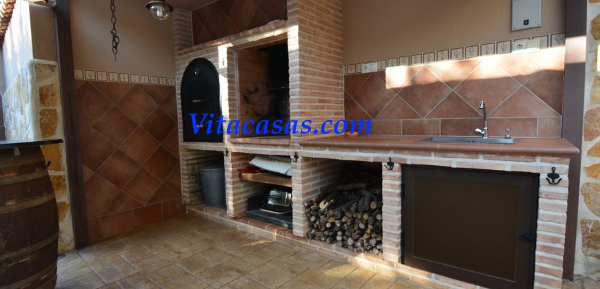 LA CASONA DE ROBLEDILLO