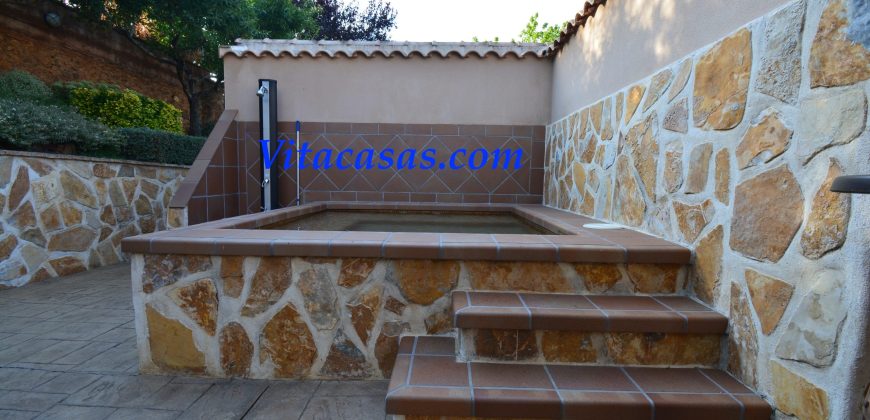 LA CASONA DE ROBLEDILLO