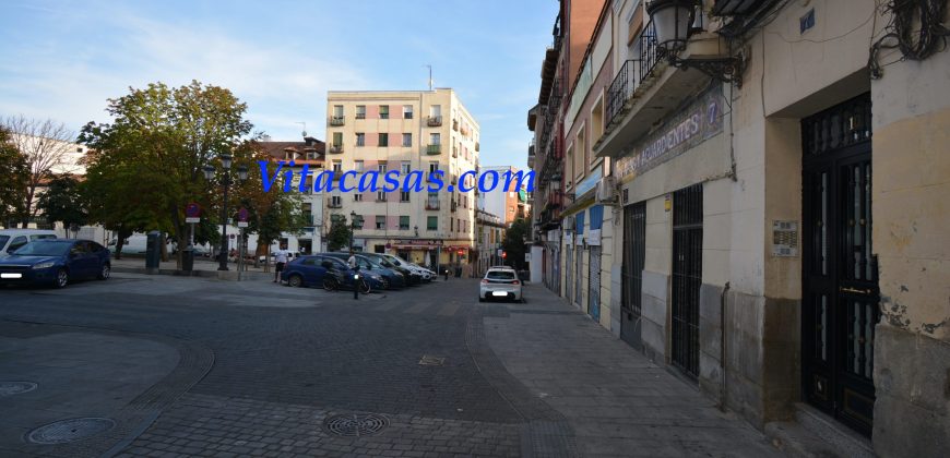 Local Reformado en Plaza General Vara del Rey. Madrid-Centro Local Reformado en Plaza General Vara del Rey. Madrid-Centro