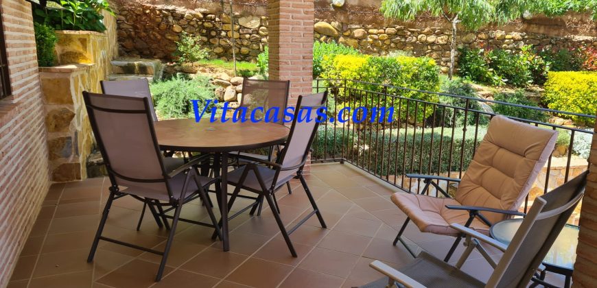 LA CASONA DE ROBLEDILLO