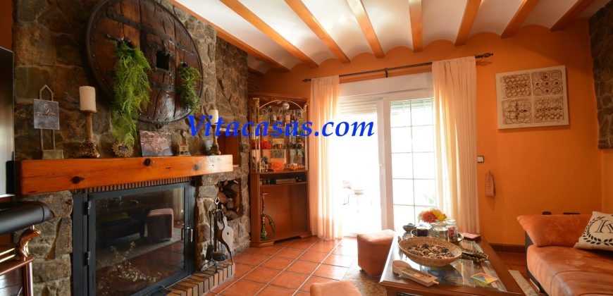 Comodo Chalet Adosado Con Piscina en San Martín De la Vega