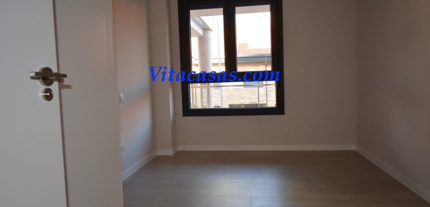 PISO DE ALQUILER EN SAN AGUSTÍN DE GUADALIX. MADRID