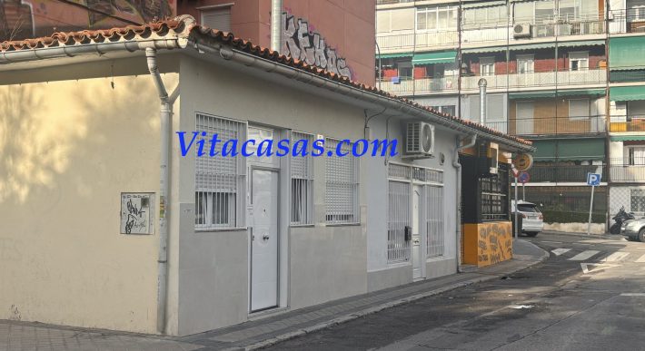 VENTA DE LOCAL EN VALDEZARZA – MADRID