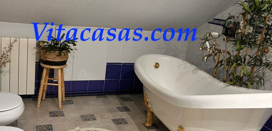 Comodo Chalet Adosado Con Piscina en San Martín De la Vega