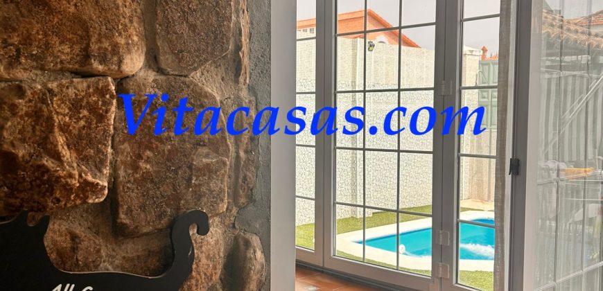 Comodo Chalet Adosado Con Piscina en San Martín De la Vega