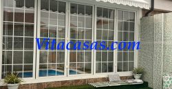 Comodo Chalet Adosado Con Piscina en San Martín De la Vega