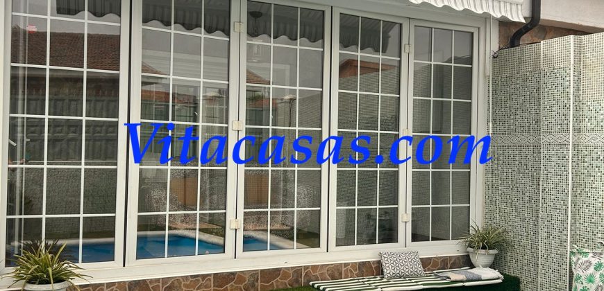 Comodo Chalet Adosado Con Piscina en San Martín De la Vega