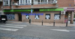 Restaurante en alquiler en zona Ventas / Manuel Becerra con salida de humos