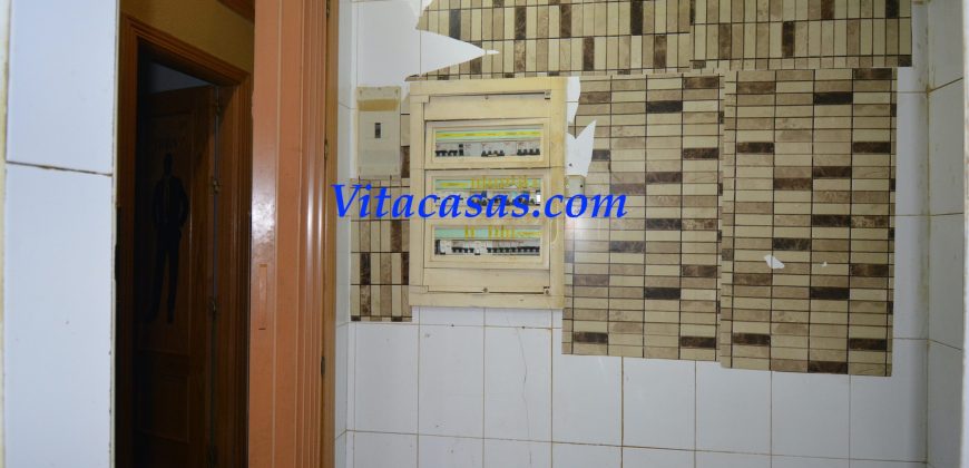 BAR EN VENTA CON LICENCIA Y TERRAZA EN VICÁLVARO. MADRID